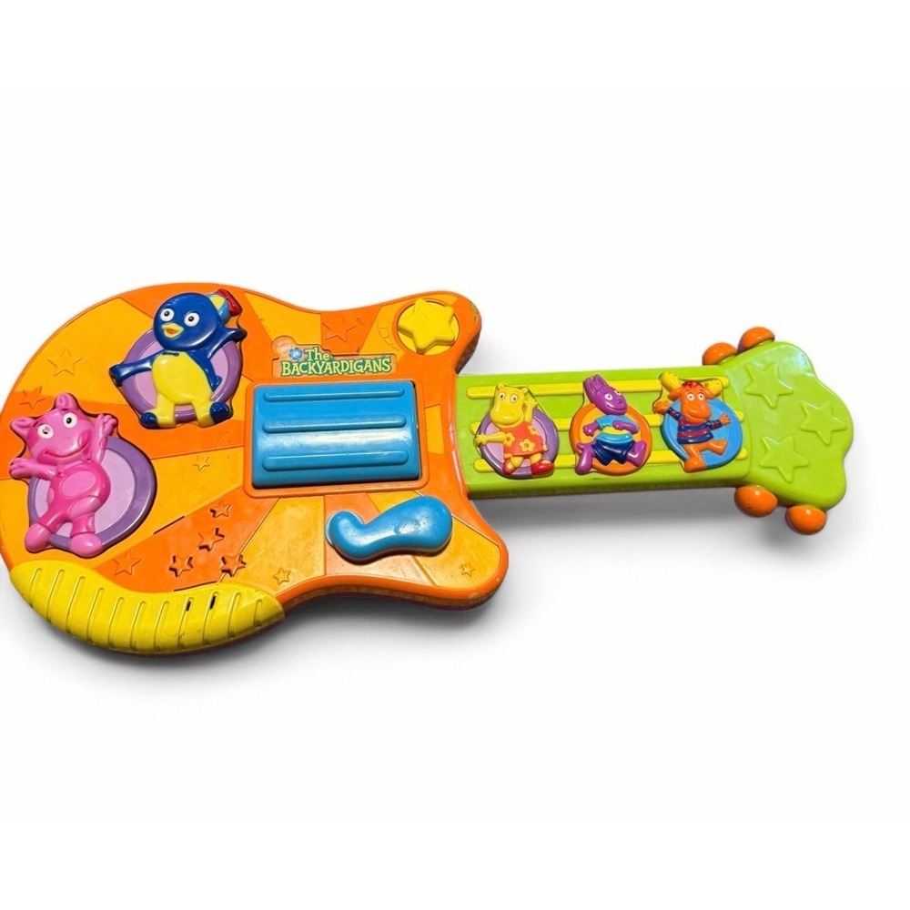 Backyardigans Guitar Toy 2006 Mattel Musical Sound Pablo Uniqua